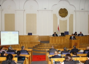 В Маджлиси намояндагон обсудили Закон «О нормативных правовых актах»