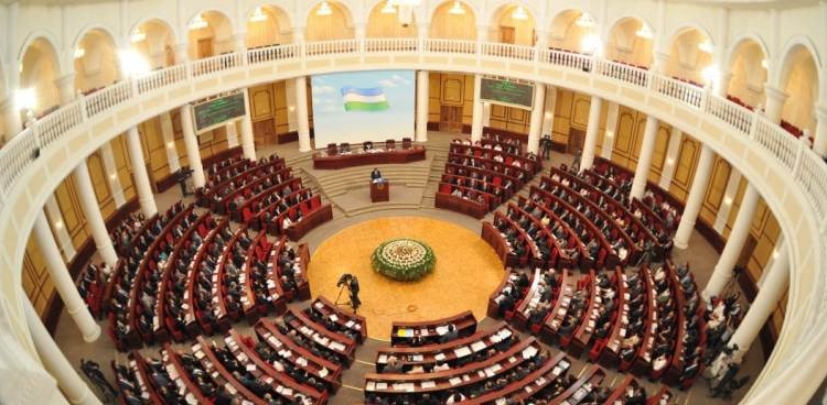 Парламент РУ одобрил предложение о сотрудничестве Узбекистана с ЕАЭС в качестве наблюдателя