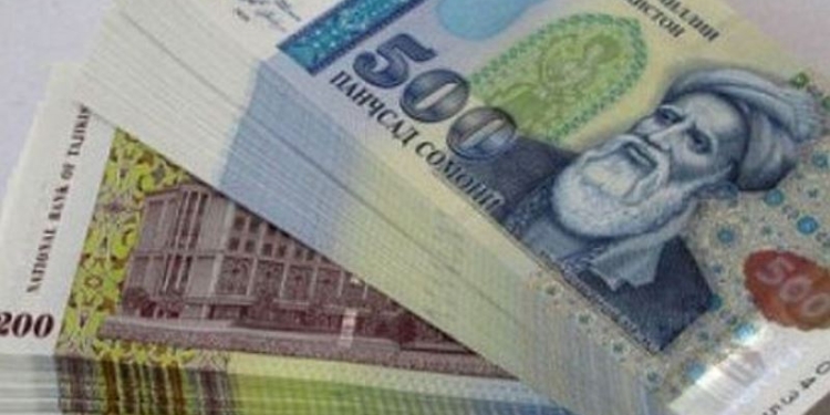 Компания «Хуаксин Гаюр Цемент» передала Минздраву 500 тыс. сомони для профилактики COVID-19