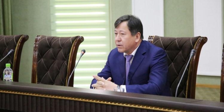 Глава МВД поручил милиционерам призывать население не паниковать