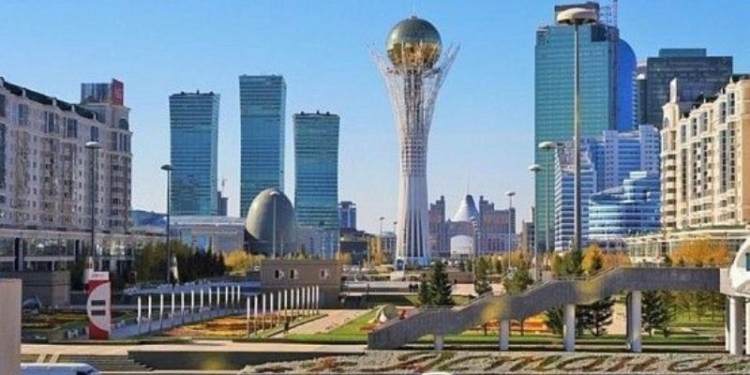 В Казахстане завершился режим ЧП, но в Нур-Султане и Алматы сохраняется карантин
