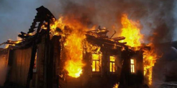 В Согдийской области в пожаре погибли несовершеннолетние дети