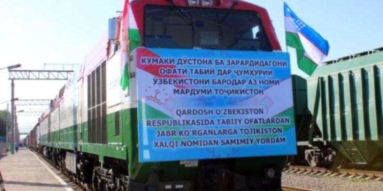 Таджикистан оказал помощь  пострадавшим от прорыва дамбы  в Узбекистане