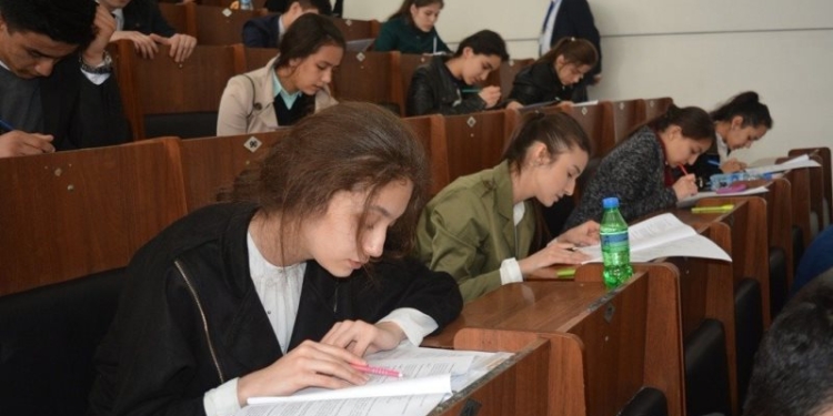 НЦТ: правила поступления в вузы Таджикистана пока не изменились