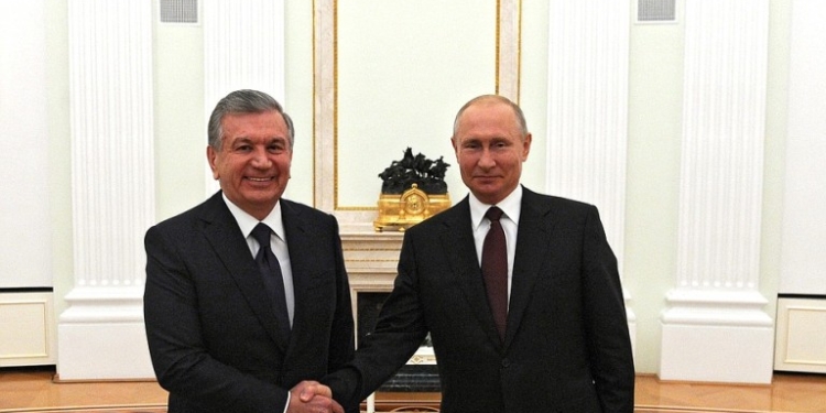 Путин пригласил Мирзиеева на обед, за которым можно «спокойно поговорить»