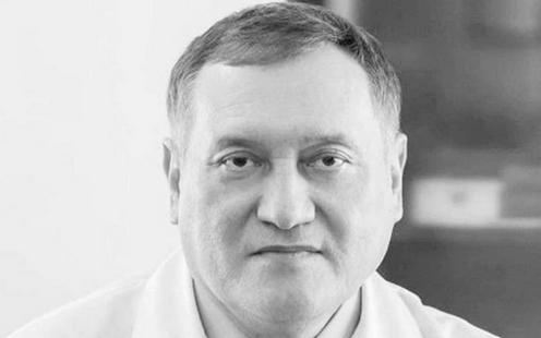 От коронавируса умерли главный травматолог Казахстана и замглавы Туркестанской области