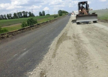 В Ховалинге начался ремонт 63 км дороги – до поселка Шугнов