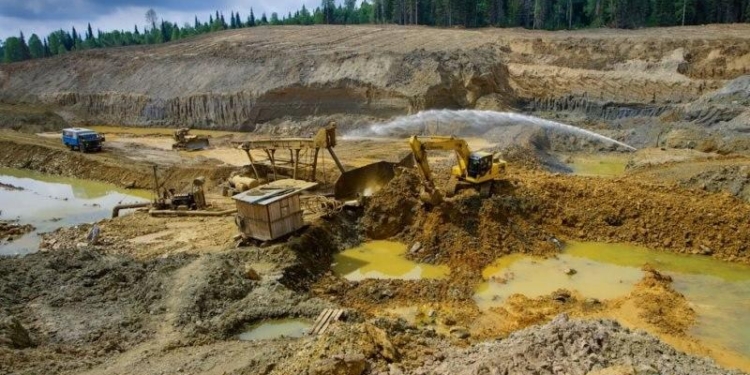 «Таджикглавгеология» составила карту месторождений с рассыпным золотом