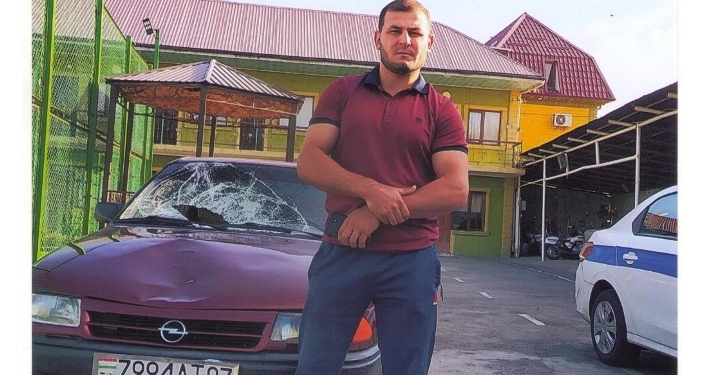В Душанбе водитель сбил женщину, доставил ее в больницу, а потом сбежал