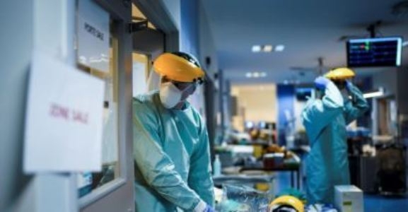 В Кыргызстане каждый госслужащий отчитается о расходах на борьбу с коронавирусом