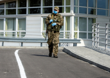 Украина закрыла границы для иностранцев с 29 августа