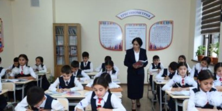 Занятия в школах будут проводиться по стандарту, но с соблюдением эпидемиологических норм, — Минобразования
