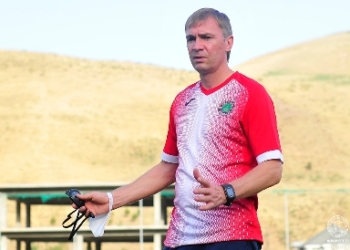 Главный тренер «Истиклола» Виталий Левченко дисквалифицирован на два матча