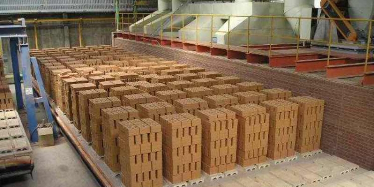 В Таджикистане произведено промышленной продукции на сумму $1,5 млрд.