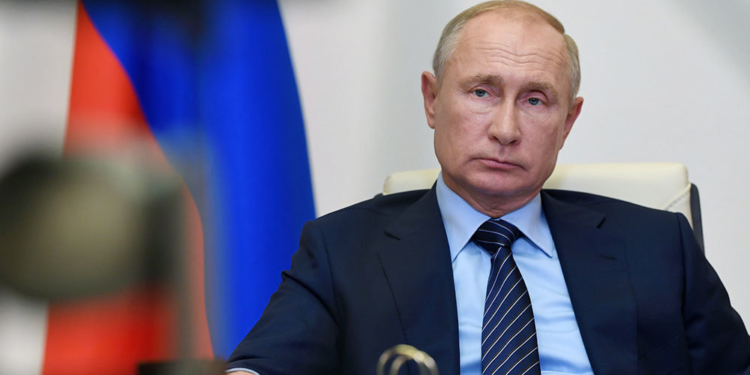 Владимир Путин объявил о регистрации первой вакцины против коронавируса