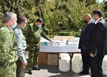КЧС Таджикистана получил медикаменты и медицинские принадлежности для борьбы с коронавирусом