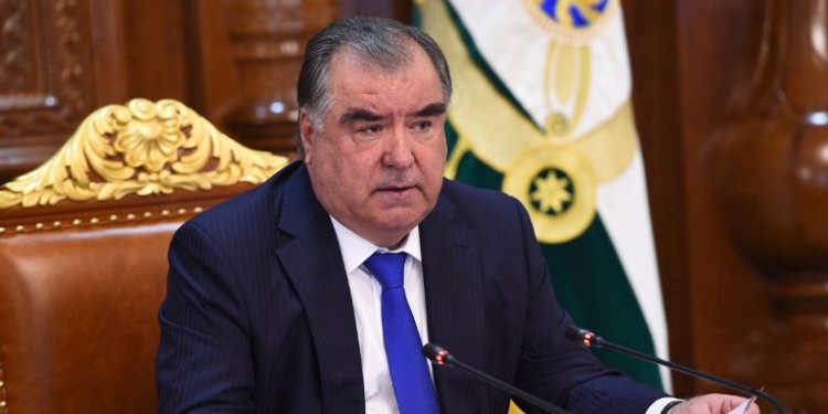 Эмомали Рахмон сменил послов Таджикистана в Афганистане, Индии и Украине