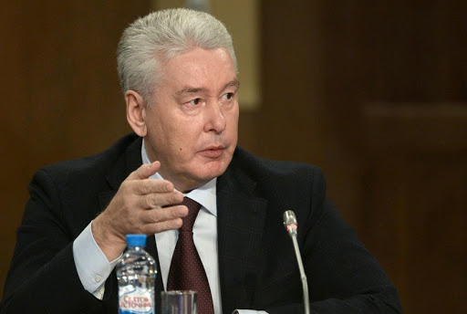 Собянин объявил двухнедельные каникулы в московских школах