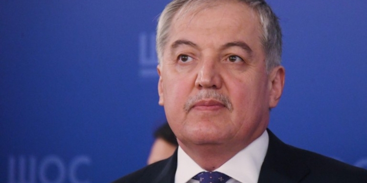 Глава МИД Таджикистана призвал страны ШОС разработать план по преодолению последствий коронавируса
