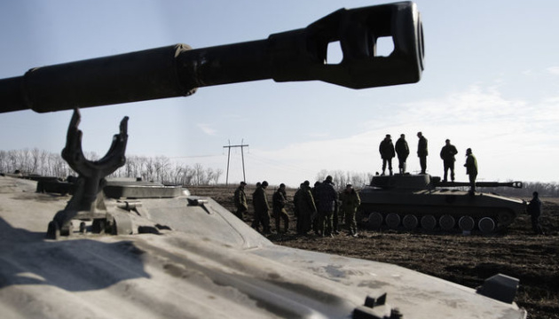 Россия за неделю перекинула на Донбасс шесть вагонов с боеприпасами — разведка