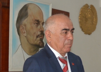 Кандидатов стало шесть. Своего кандидата в президенты выдвинули коммунисты