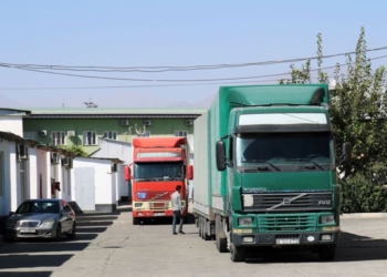 АБР доставил в Таджикистан 12 тонн средств индивидуальной защиты от COVID-19