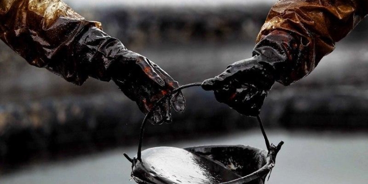 Объем производства нефти в Таджикистане увеличился на 3,6%