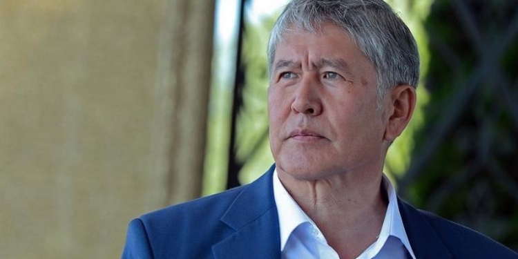Бывший президент Кыргызстана Алмазбек Атамбаев объявил голодовку