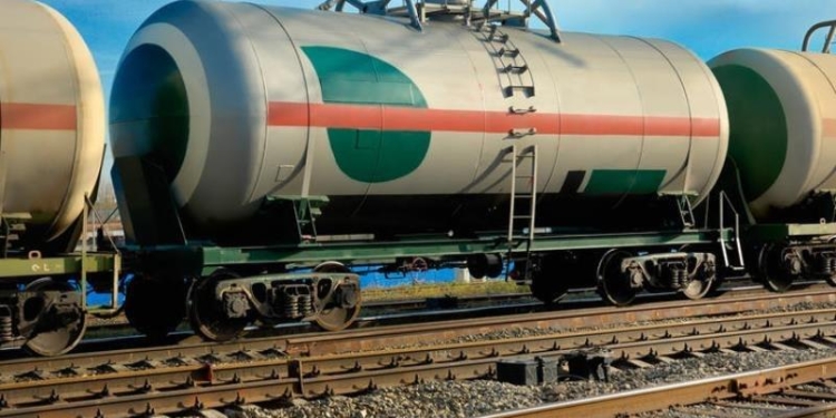 Запрет на вывоз сжиженного газа в Казахстане, не повлияет на его импорт в Таджикистане
