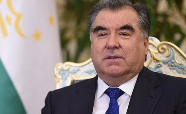 Эмомали Рахмон поздравил нового эмира Кувейта