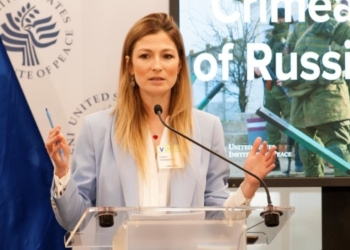 Первый замглавы МИД Украины призывает мир способствовать освобождению гражданских журналистов в Крыму