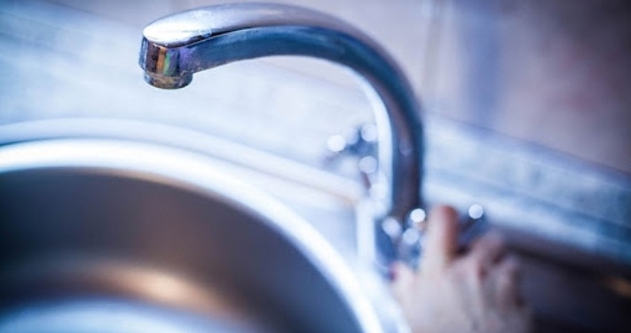Половине Душанбе на сутки отключат воду. Власти просят население запастись водой