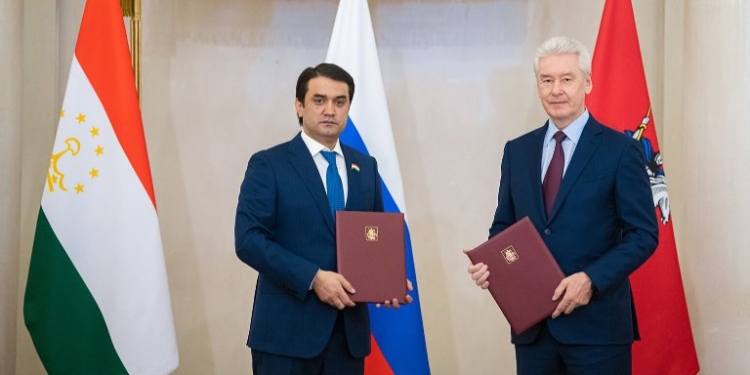 Душанбе и Москва подписали Программу сотрудничества на 2020-2023 годы