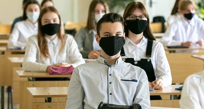 В вузах Узбекистана с 16 ноября возобновляется традиционная форма учебы