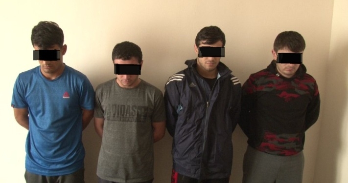 Трое жителей района Дусти подозреваются в краже со стоянки таджикско-китайского СП