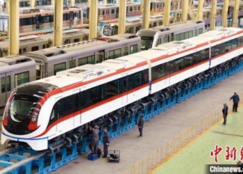 Китай готовится к выпуску низкоскоростного поезда на магнитной подвеске нового поколения