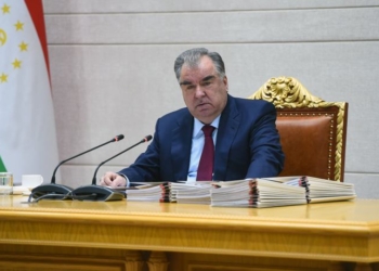 Президент провел заседание правительства – последнее в уходящем году