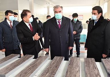 В Душанбе с участием президента открылись новые производства