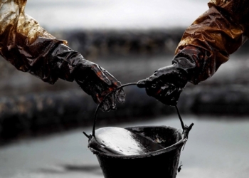 Объем производства нефтепродуктов в Таджикистане снизился  на 21%