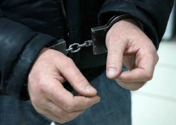 В Канибадаме местный житель тяжело ранил свою бывшую супругу