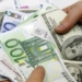 Курс на снижение: Сомони продолжает падать по отношению к евро и рублю, а дефицит доллара растет