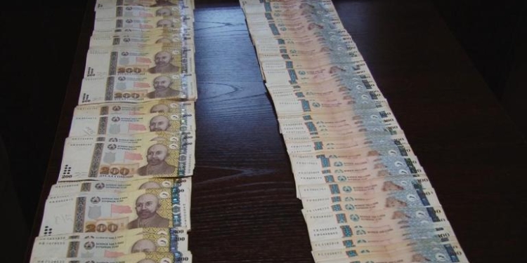На юге Таджикистана задержана группа лиц за кражу свыше 600 тыс. сомони