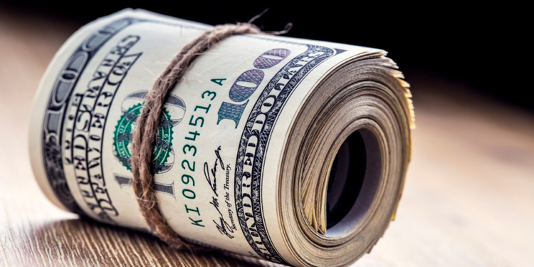 Мигранты отправили в Узбекистан с начала года $5,4 млрд.