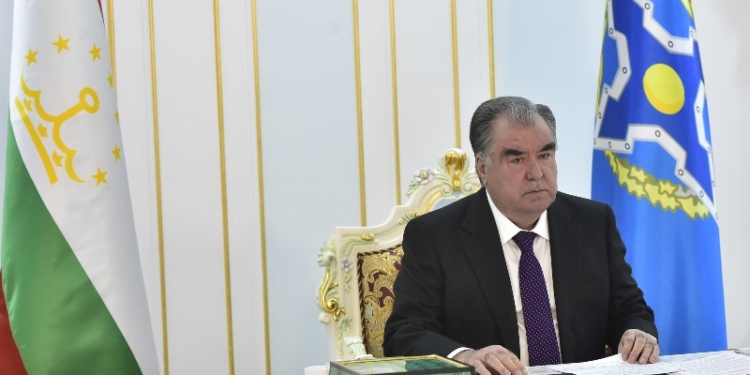 Эмомали Рахмон принял участие в совете коллективной безопасности ОДКБ
