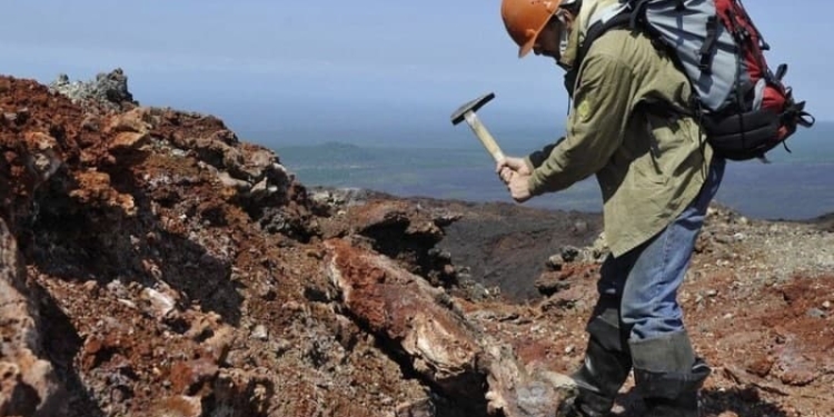В Таджикистане разработают Госпрограмму развития геологии