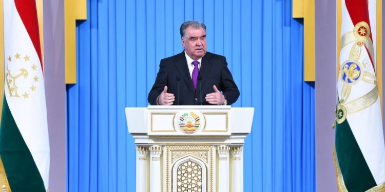 Эмомали Рахмон назвал приоритеты внешней политики Таджикистана