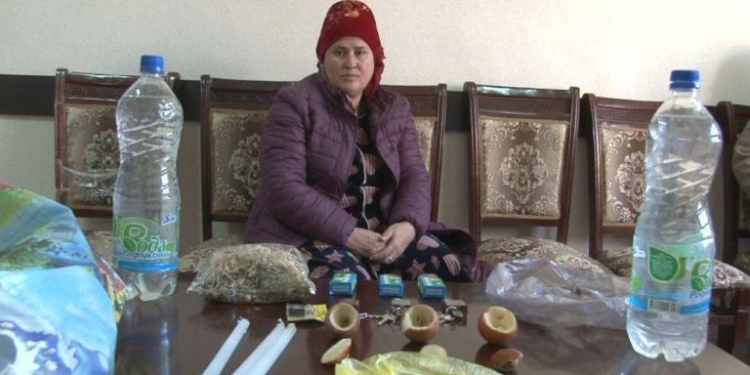 Жительница Душанбе оштрафована за гадание и колдовство