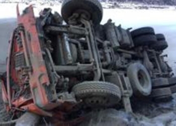 Спасатели КЧС приняли участие в ликвидации последствия ДТП