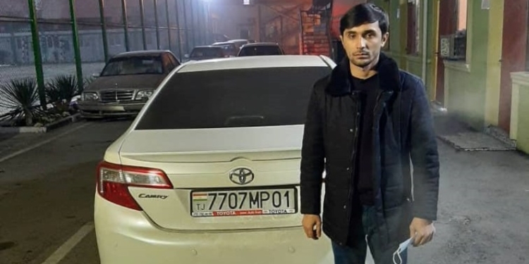 В Душанбе за 1 минуту водитель создал 15 аварийных ситуаций