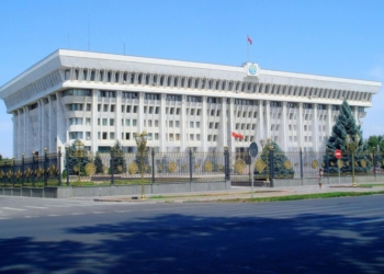 Правительство Кыргызстана ушло в отставку